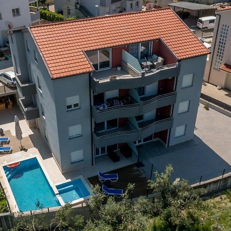 Apartments Karlo Podstrana Exterior foto