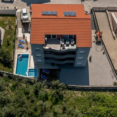 Apartments Karlo Podstrana Exterior foto