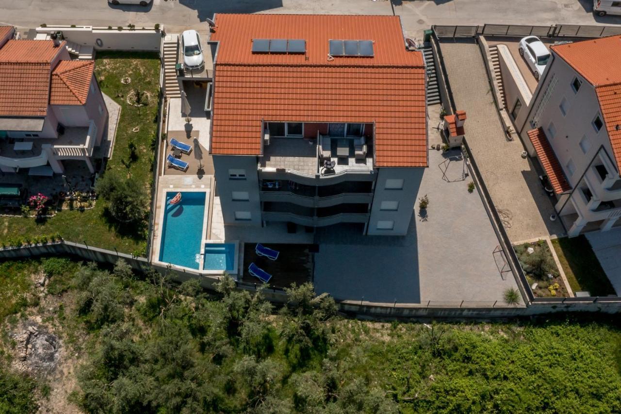 Apartments Karlo Podstrana Exterior foto